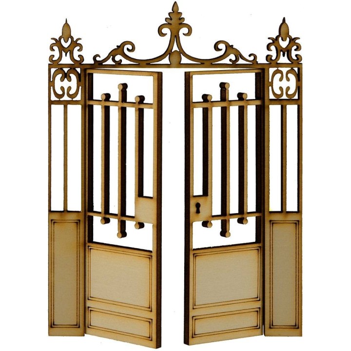 Wooden gate with opening doors available in sizes: