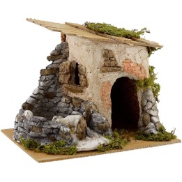 Casa con pecore cm 23x17x17 h.