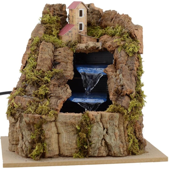 Cascata funzionante sulle montagne cm 21x15x20 h.