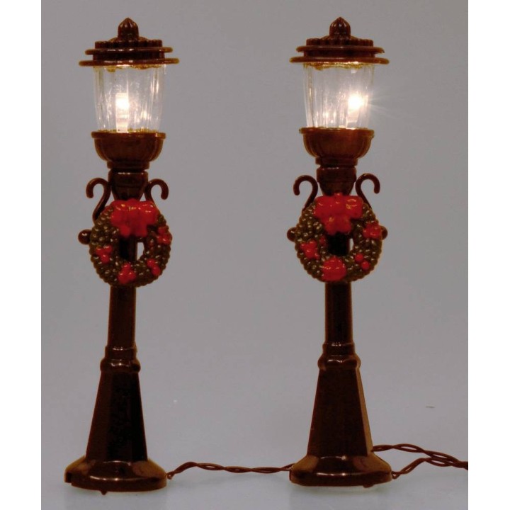 Set di due lampioni per Presepe con luce a batterie cm 2,5x11,5