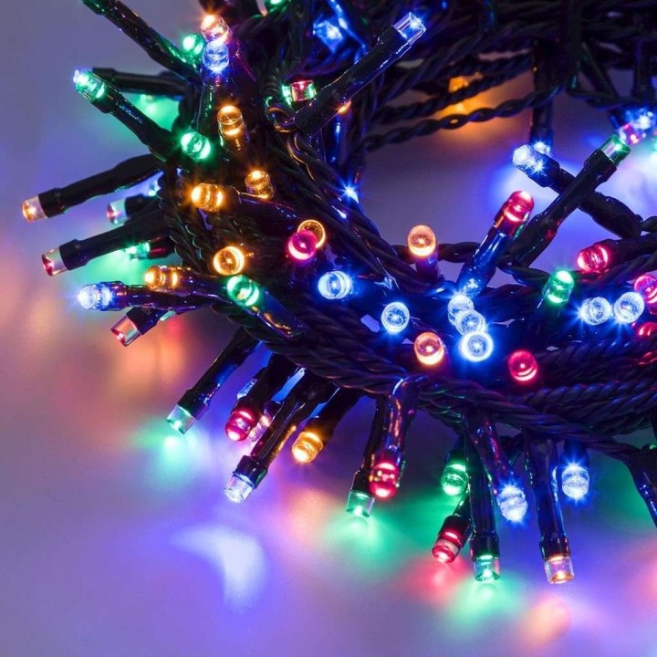 Cadena de 300 luces LED de colores con juegos de luz para