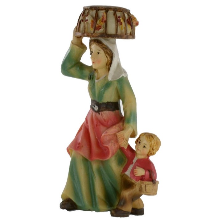 Donna con bambino e gabbia sul capo serie 8 cm in resina