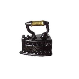 Iron cm 2 in metal