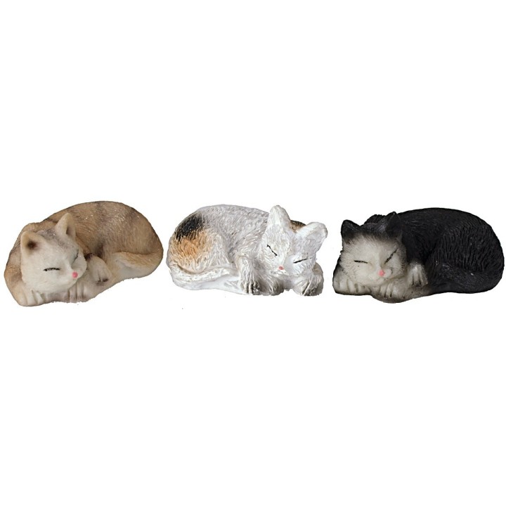 Set of three sleeping cats in resin for statues 12 cm