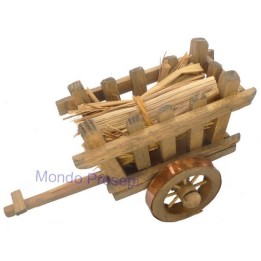 Wooden wagon with straw bundle