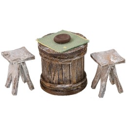 Tavolo con 2 sgabelli in legno per statue 12 cm