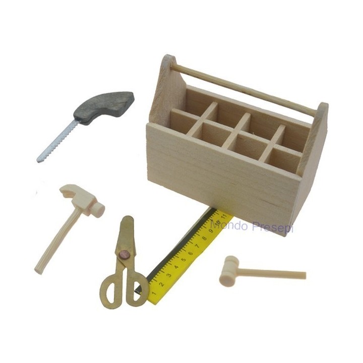 Set of 5 carpenter tools with toolbox