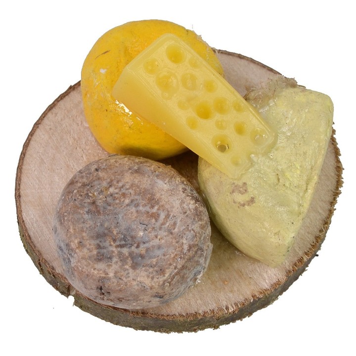 Circular cutting board with cheese Ø 3.5 cm