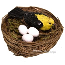 Nido con uccello e uova - colori assortiti