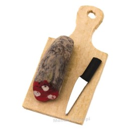 Tagliere con salame e coltello