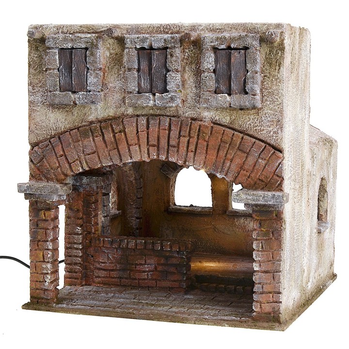 Escenario iluminado para la última cena 29x29x32 h