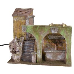 Porzione di casa con fontana funzionante e archi per presepe cm