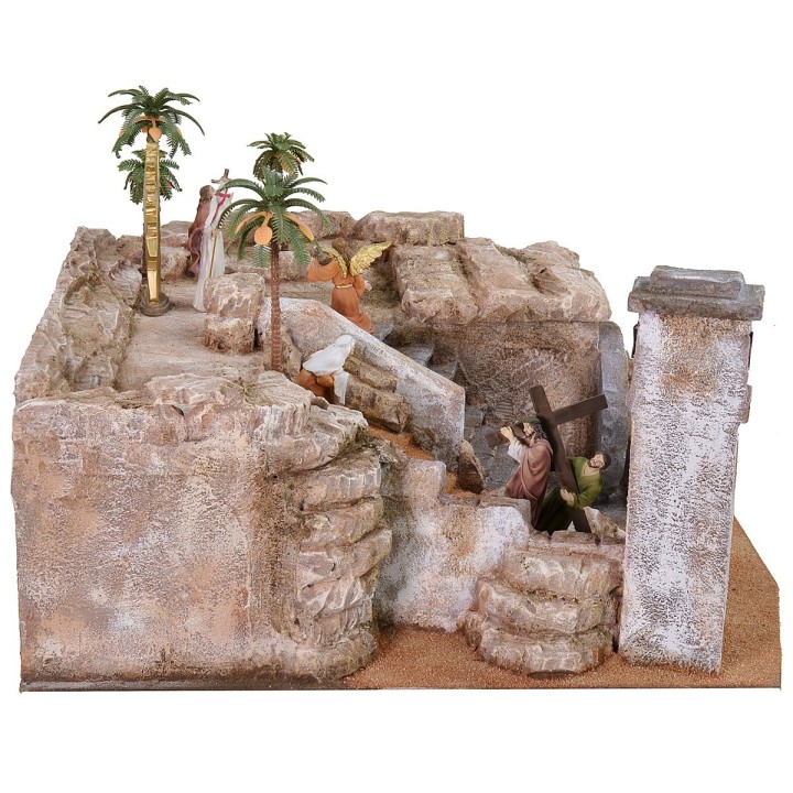 Presepe Pasquale cm 50x49x25 h completo di statue 9 cm