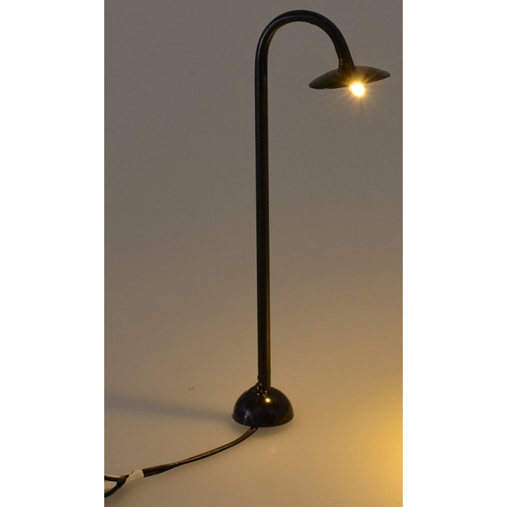 Street lamp with 3V warm light led h.13,5 cm