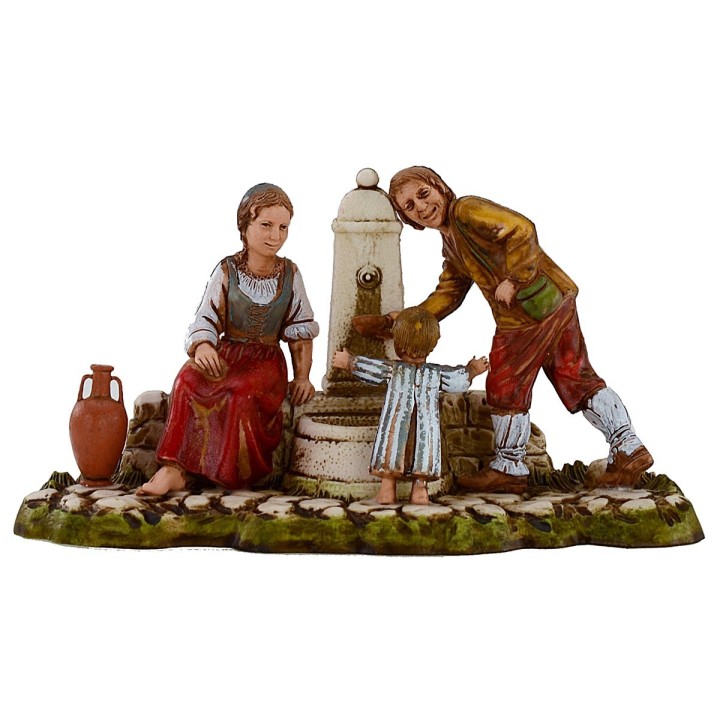 Family at the fountain 10 cm Landi Moranduzzo