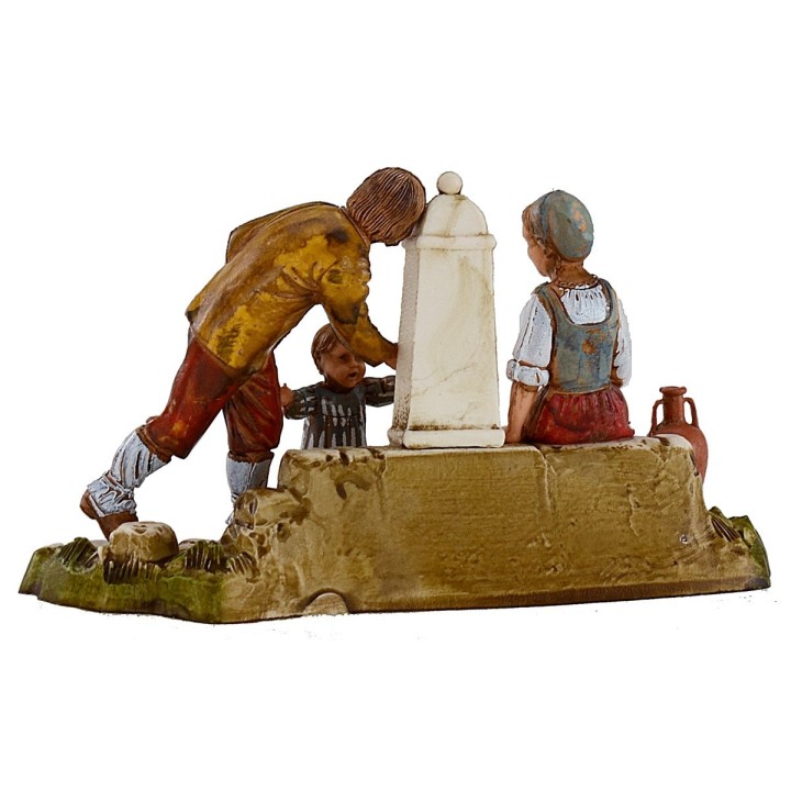 Family at the fountain 10 cm Landi Moranduzzo