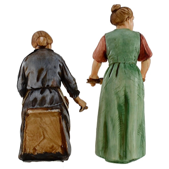 Woman plucking and woman with Landi Moranduzzo 10 cm series