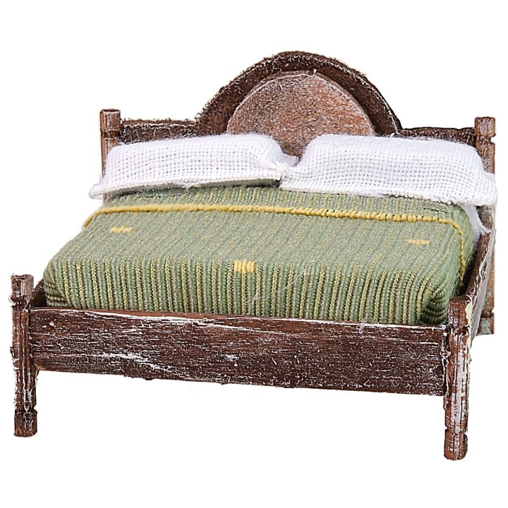 Letto matrimoniale in legno antichizzato con soprarilievo cm
