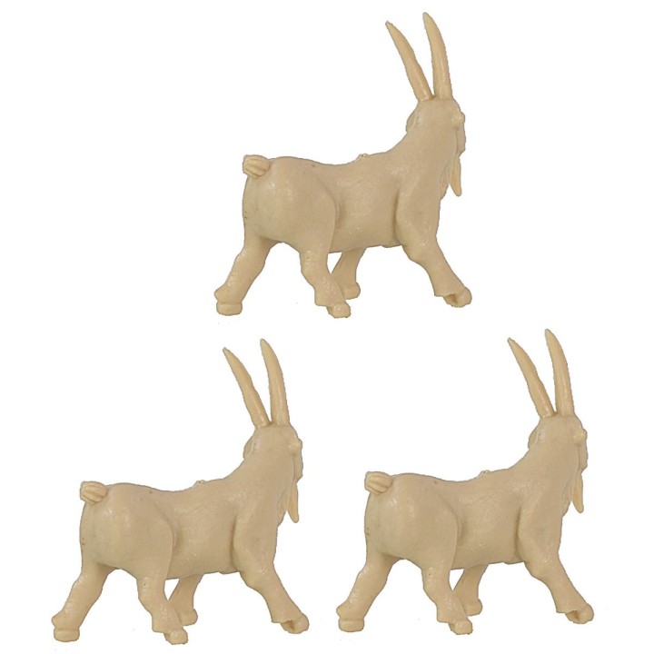 Juego de 3 cabras en PVC de 3,3x3 cm h
