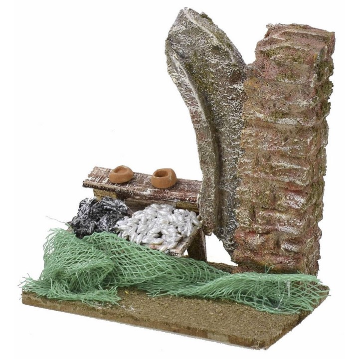 Setting with fish bench cm 9x6x9,5 h for statues of 6 cm
