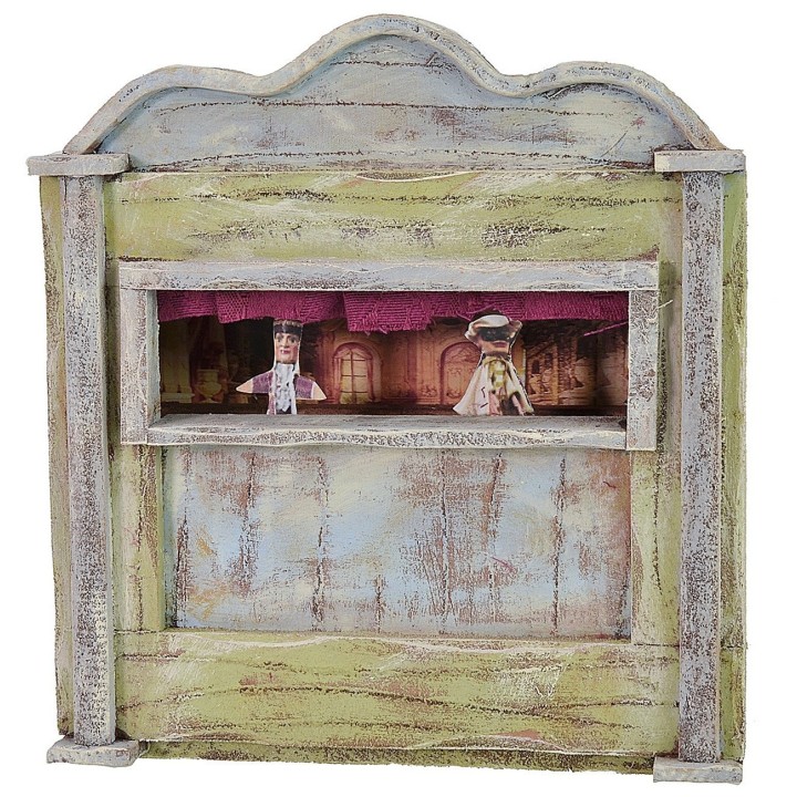 Green Theater with puppets cm 17x6,5x18,5 h for statues 10-12 cm