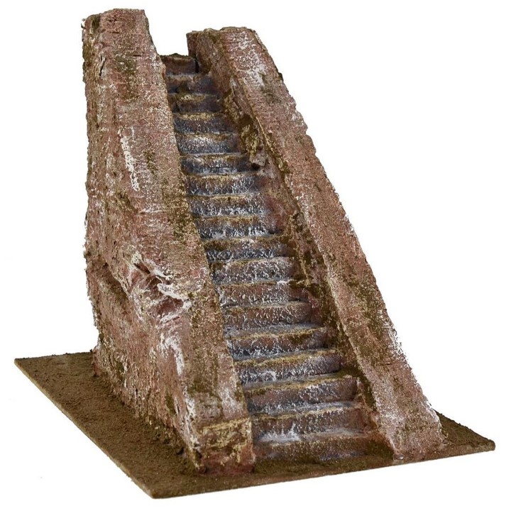 Escalera para pesebre de 24x17x21 cm de altura.