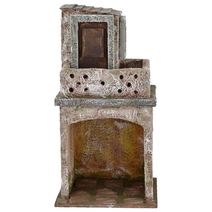 Casa con balcón en L de 14,5x12x28 h
