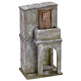 Casa con balcone e archi cm 14,5x11,5x26,5 h per statue da 10 cm