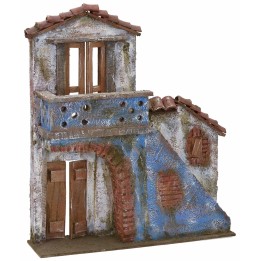 Fachada de casa con escalera y balcón de 27,5x7x31 cm de altura
