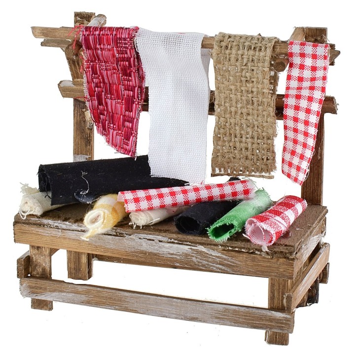 Puesto de madera con telas para pesebre cm 12x6x12 h
