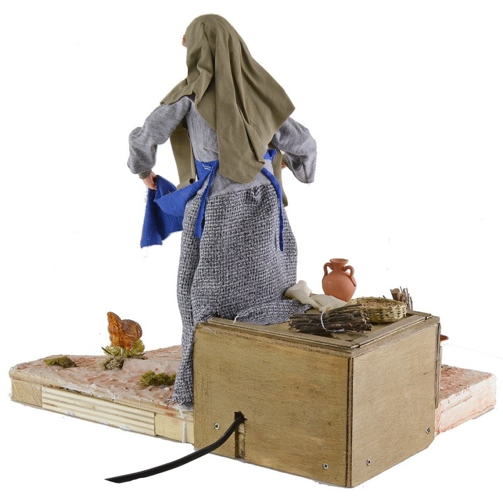 Contadina lux con galline in movimento 30 cm