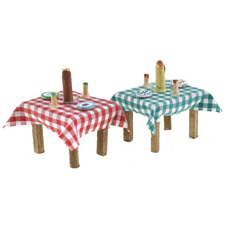 Table set in assorted colors 4.1x3.4x2.9 cm h