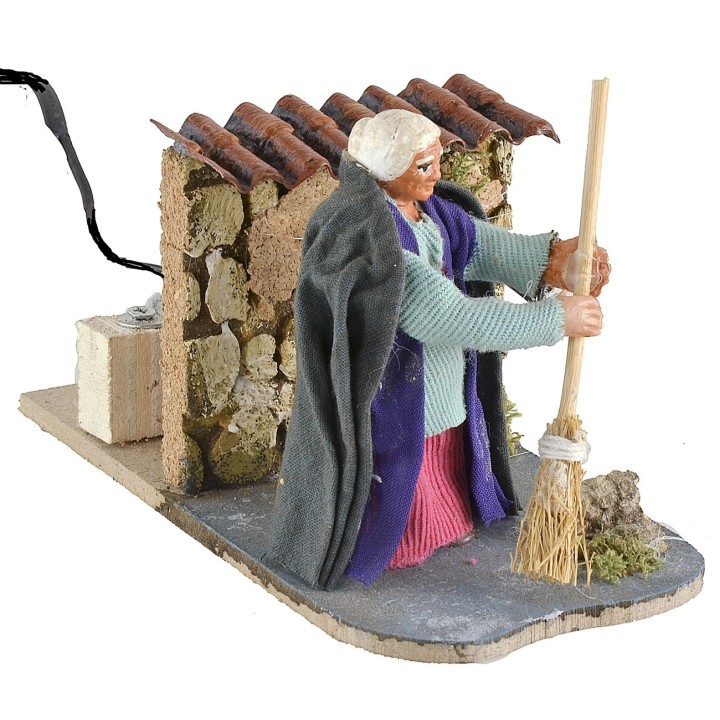 8cm woman in motion sweeping