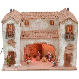 Casale stuccato con fuoco funzionante illuminato completo di