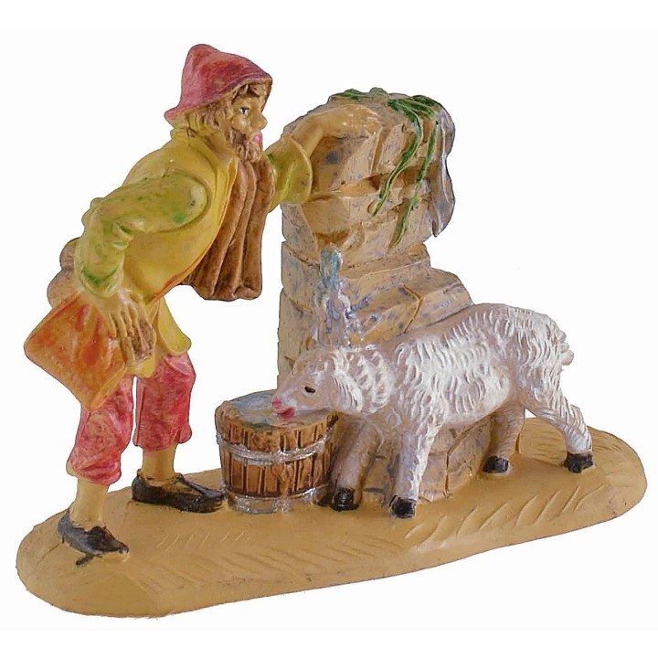 Pastor en la fuente con cordero 8 cm en pvc