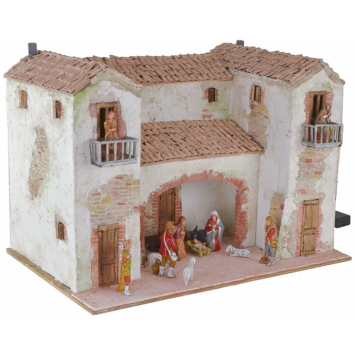 Casale stuccato con fuoco funzionante illuminato completo di