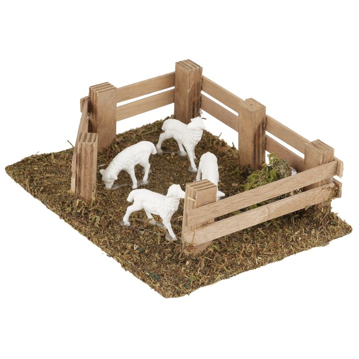 Enclosure with sheep 15x12x4.5 cm