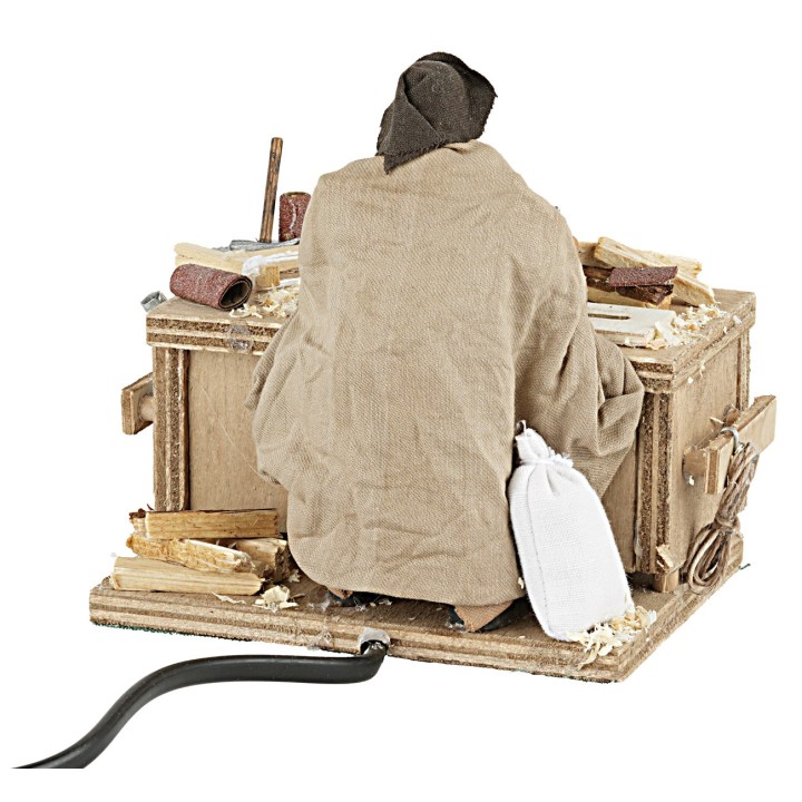 Carpenter planing in motion 12 cm