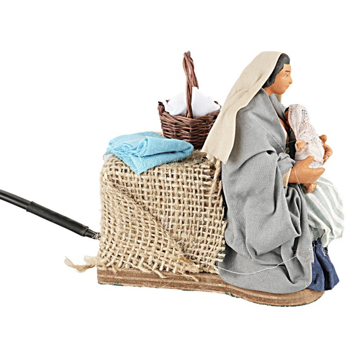 Donna che allatta 12 cm in movimento