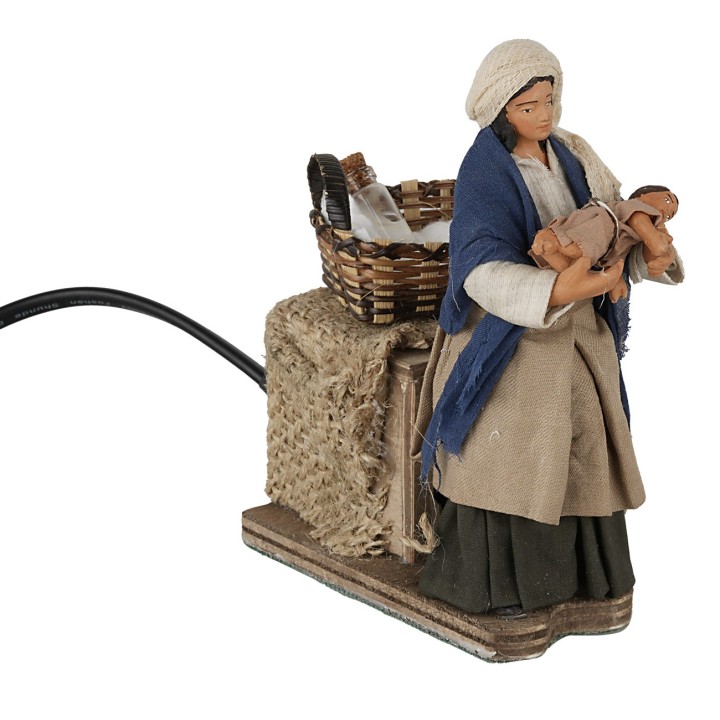 Donna con bimbo in braccio 12 cm in movimento