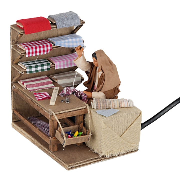12 cm Moving Seamstress