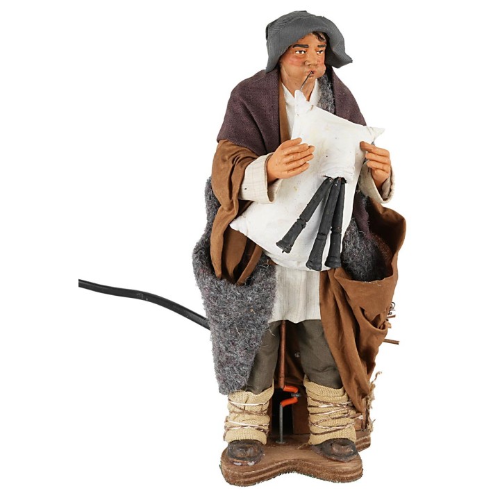 30 cm Moving Bagpiper