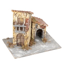 Casita enlucida rústica amarilla con balcón cm 14x10x11,5 h