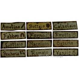 Insegna in legno con varie scritte per presepe: