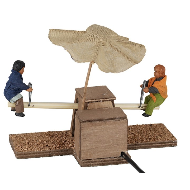 Niños en el columpio en movimiento 12 cm