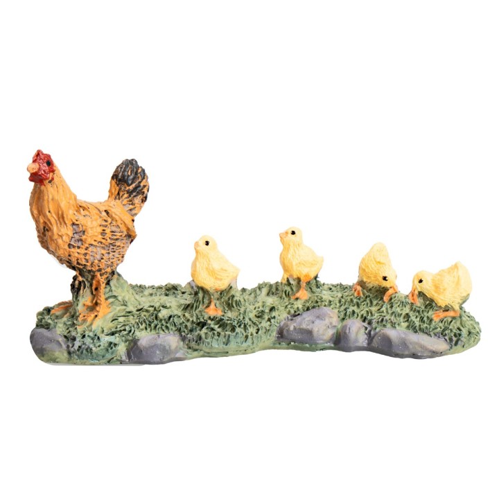 Hen with chicks in resin cm 9x2.8x4 h