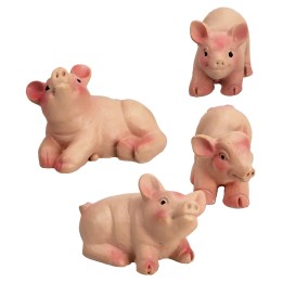 Set of 4 pigs 2.8 cm