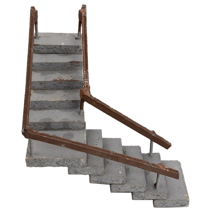 Escalera angular de madera con pasamanos de 14 cm de altura
