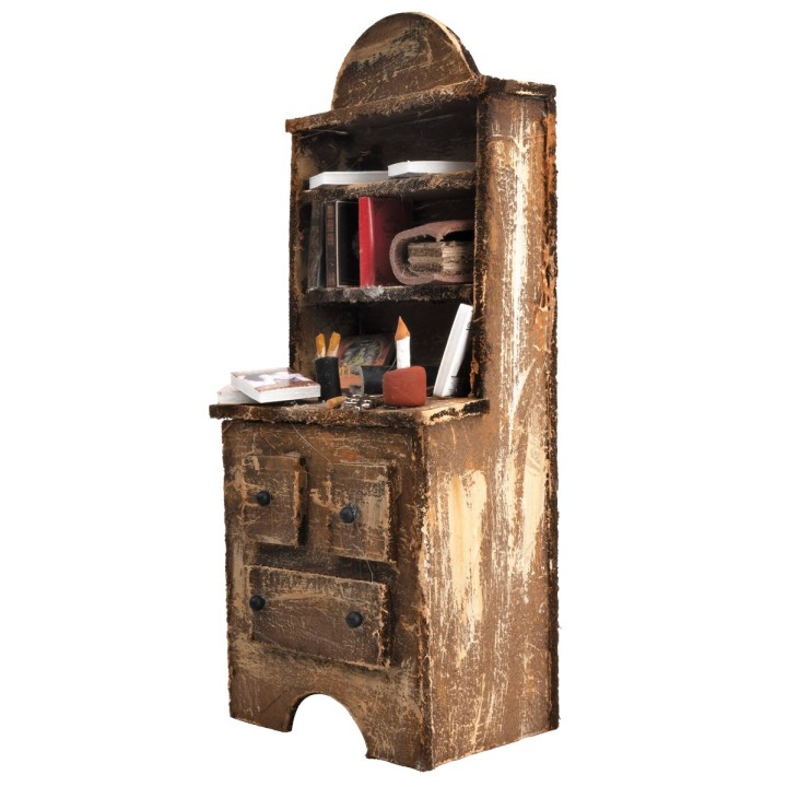 Credenza in legno con libri e minuterie cm 7x4,7x18 h