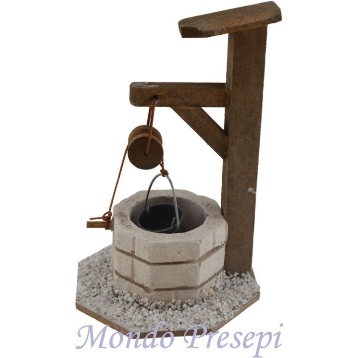 Pozzo in legno con carrucola